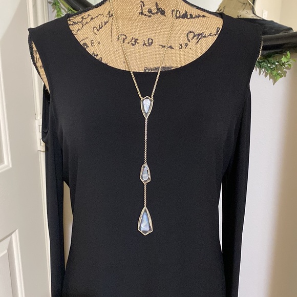 CARMEN Open Shoulder Dress - Picture 2 of 6